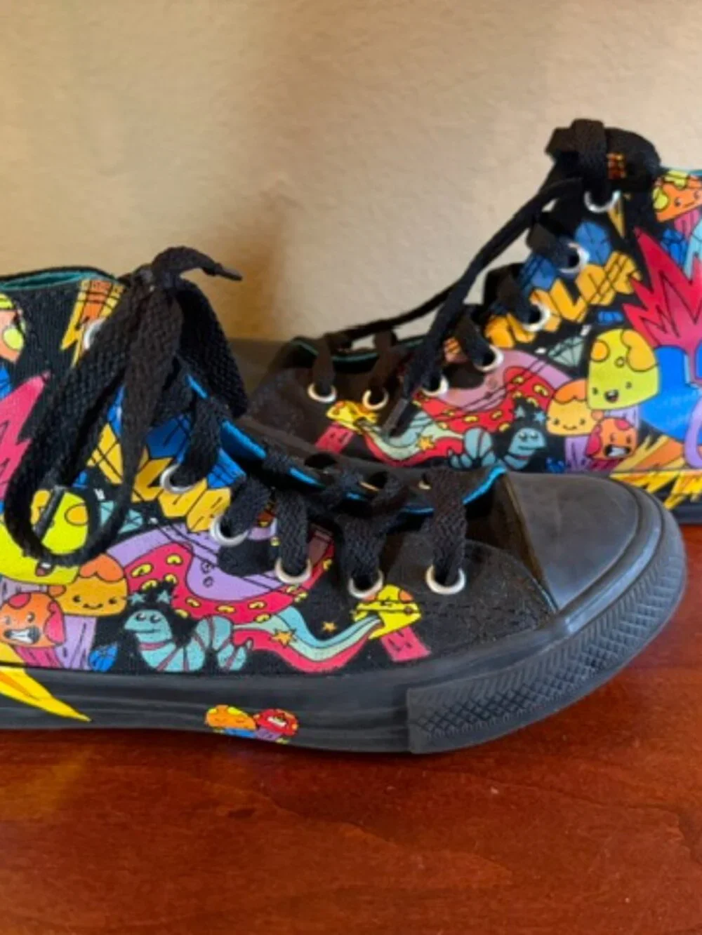 Converse Chuck Taylor All Star Sneaker Black Graffiti Notebook Hi Top Kid Size 2